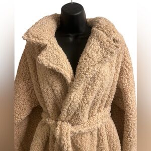 Adrienne Vittadini Cozy Tan Robe One Size Fits Most